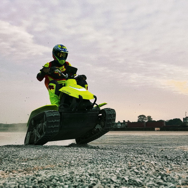 Moto de nieve eléctrica de alto rendimiento para uso todoterreno